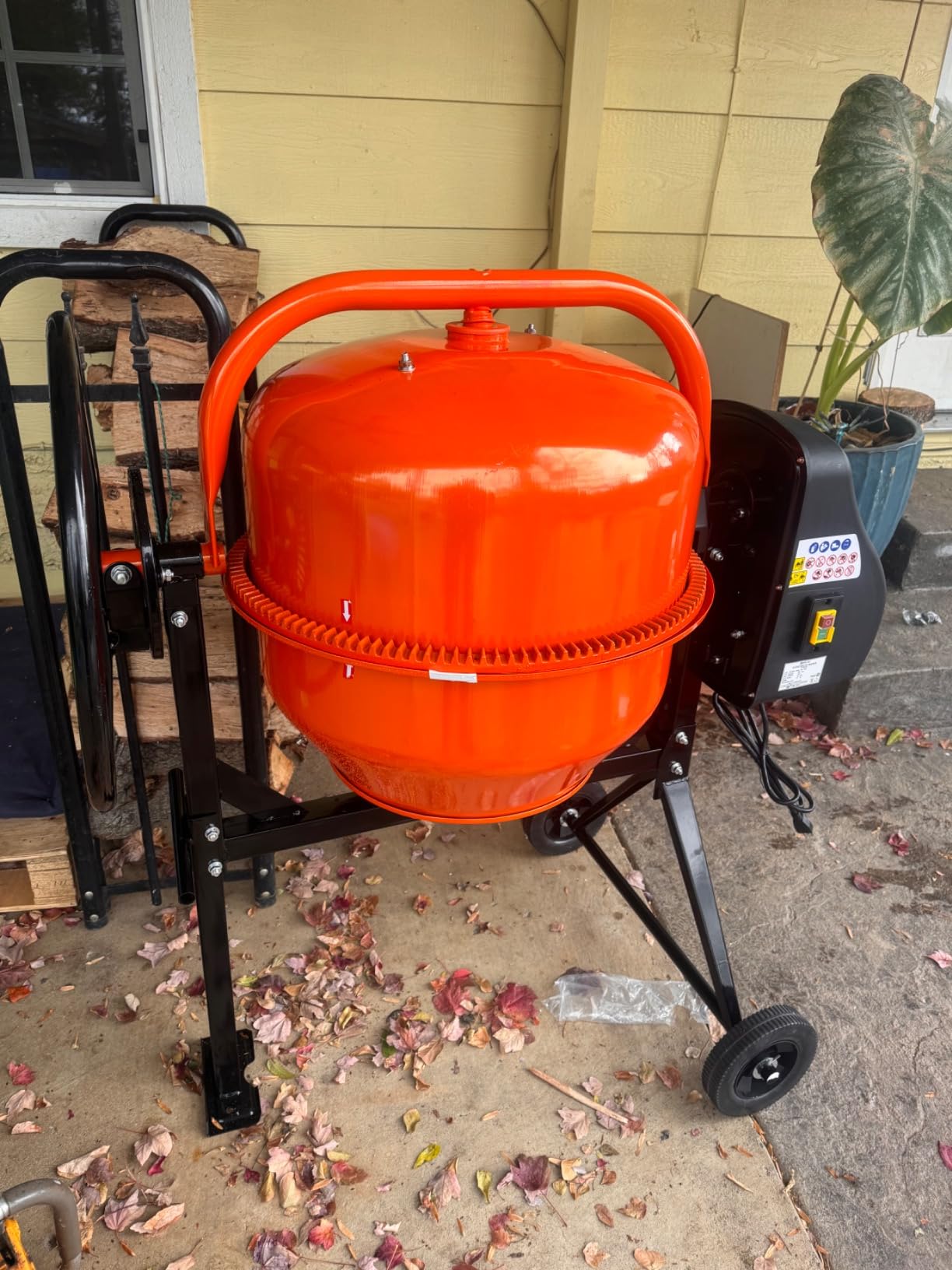 5 Cubic Ft Electric Cement Mixer, 0.75 HP 550W Electric Mixer Machine with 140L Drum, 2 Wheels and Stand, Portable Concrete Mixing Machine for Mortar, Stucco, Seeds and Fodder customer photo 2