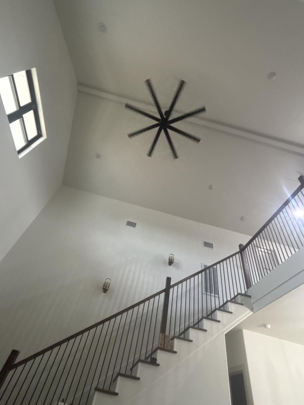 ZMISHIBO 84 Inch Industrial DC Motor Ceiling Fan, Large Ceiling Fan with 8 Reversible Blades, 3 Downrods, 6-Speed Remote Control, Home or Commercial Ceiling Fans for Porch/Garage/Shop, Black customer photo 2