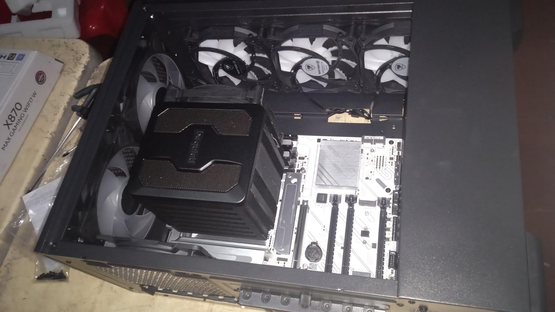 be quiet! Dark Rock Pro 5 Quiet Cooling CPU Cooler | Immensely High Airflow | 7 high-Performance Copper Heat Pipes | Speed Switch | Thermal Grease | BK036 customer photo 2