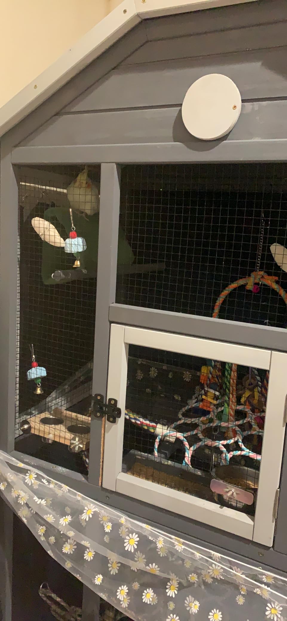 Ketive 65in Outdoor Bird Aviary with Wheels,Wooden Bird Cage Indoor Finches Cage Flight cage Wire Mesh,Easy Clean Tray Perches Nest Feeder customer photo 1