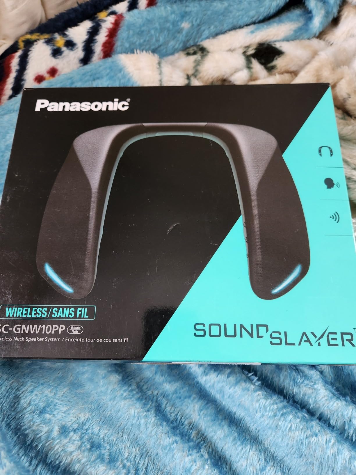 Panasonic SoundSlayer Wireless Wearable Speaker System for Gaming, Movies and Music, Lightweight Neck Speaker with Built-in Microphone and Immersive, Dimensional Sound - SC-GNW10 (Black) customer photo 1