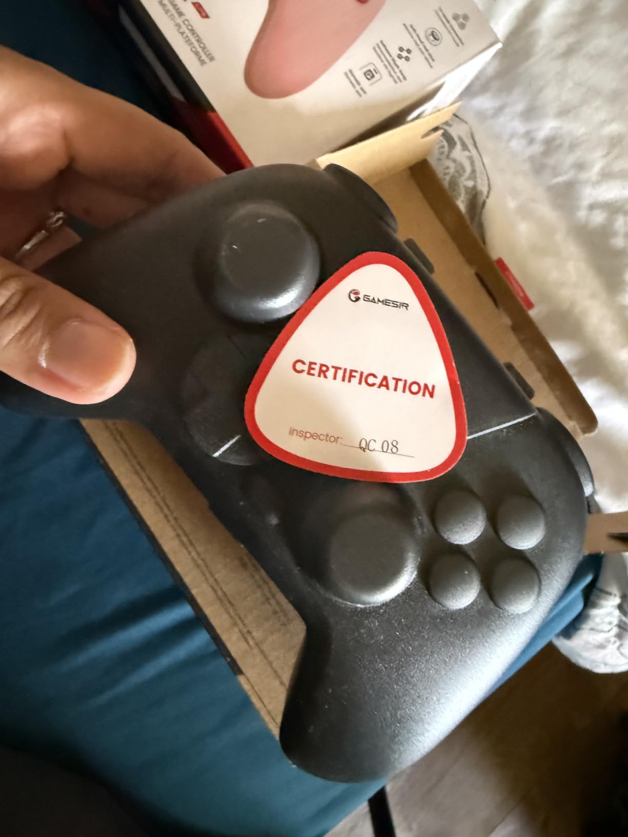 GameSir Nova Lite 2.4g Wireless Controller for Windows PC, iPhone, Android, Switch & Steam Deck, Bluetooth Controller Gamepad with Hall Effect Trigger customer photo 2