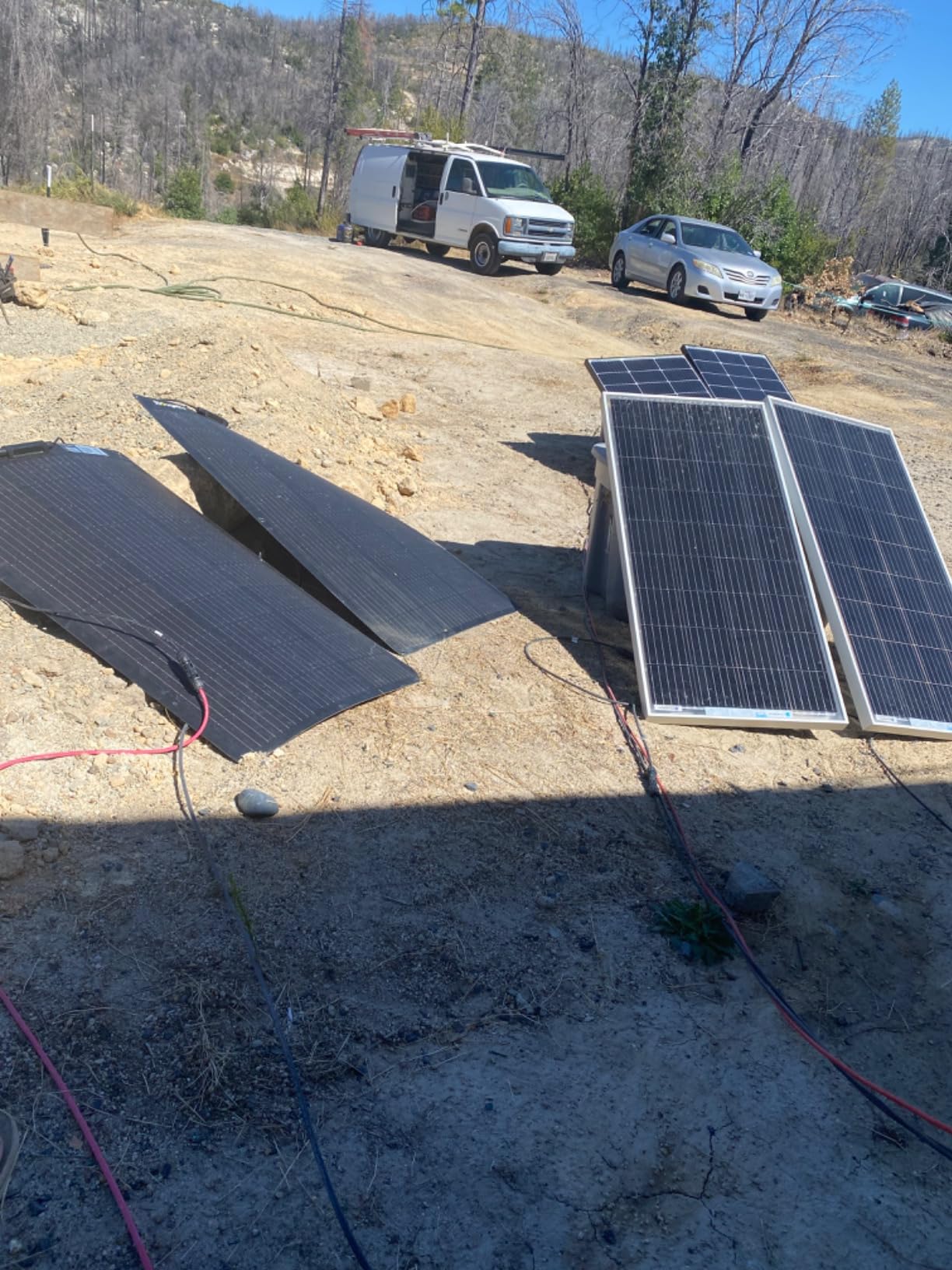 BougeRV Arch 200 Watts Fiberglass Flexible Solar Panel 23% High-Efficiency, 270° Lightweight, Portable Bendable 12 Volts 10BB Mono Cell for RV Camping Home Boat Marine Curve Surface Black customer photo 2