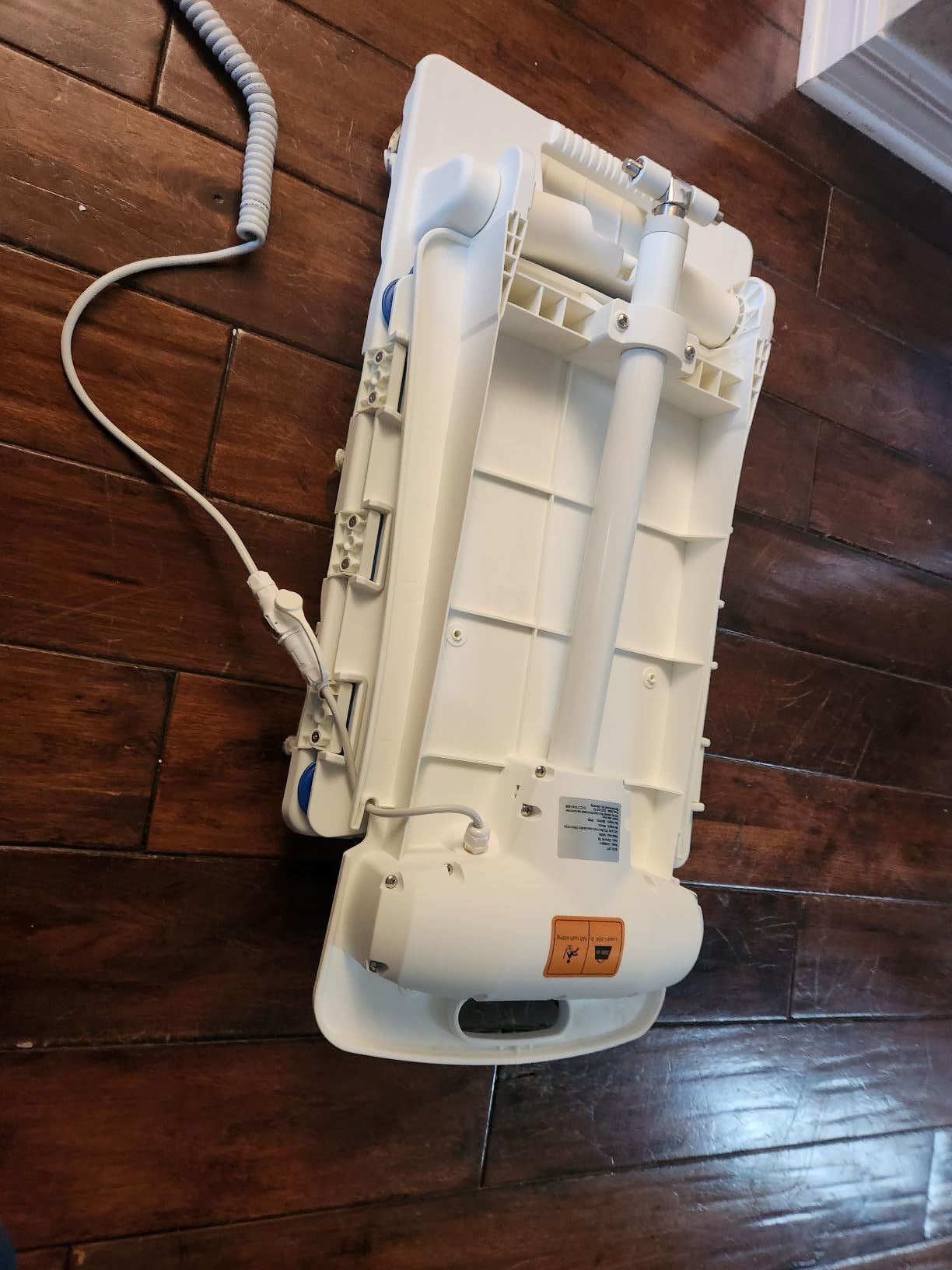 VOCIC Lightweight Electric Chair Lift, Lift Elderly from Floor, Remote Control Floor Lift, Fall Assist Devices, Item Weight 23 LBS, Support Up to 300 LBS, Waterproof Suction Cups, AX07 customer photo 2