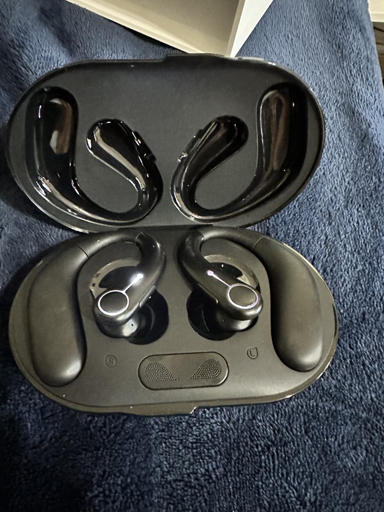 Hearing Aids for Seniors, Hearing Aids Rechargeable with Bluetooth, Hearing Aid APP Control, Hearing Amplifier for the Hearing Loss, Hearing Your Voice customer photo 2