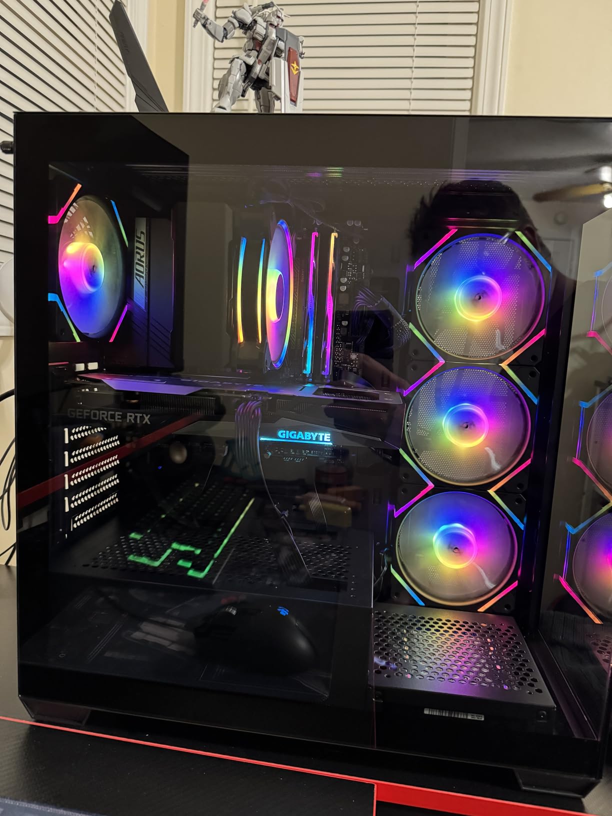 darkFlash ATX Mid-Tower PC Case, Pre-Install 4 PWM ARGB Fans Computer Case, Full View Dual Tempered Glass Gaming PC Case, Type C Port, Supports up to 360mm Water Cooling Radiator, Black(DS900) customer photo 1