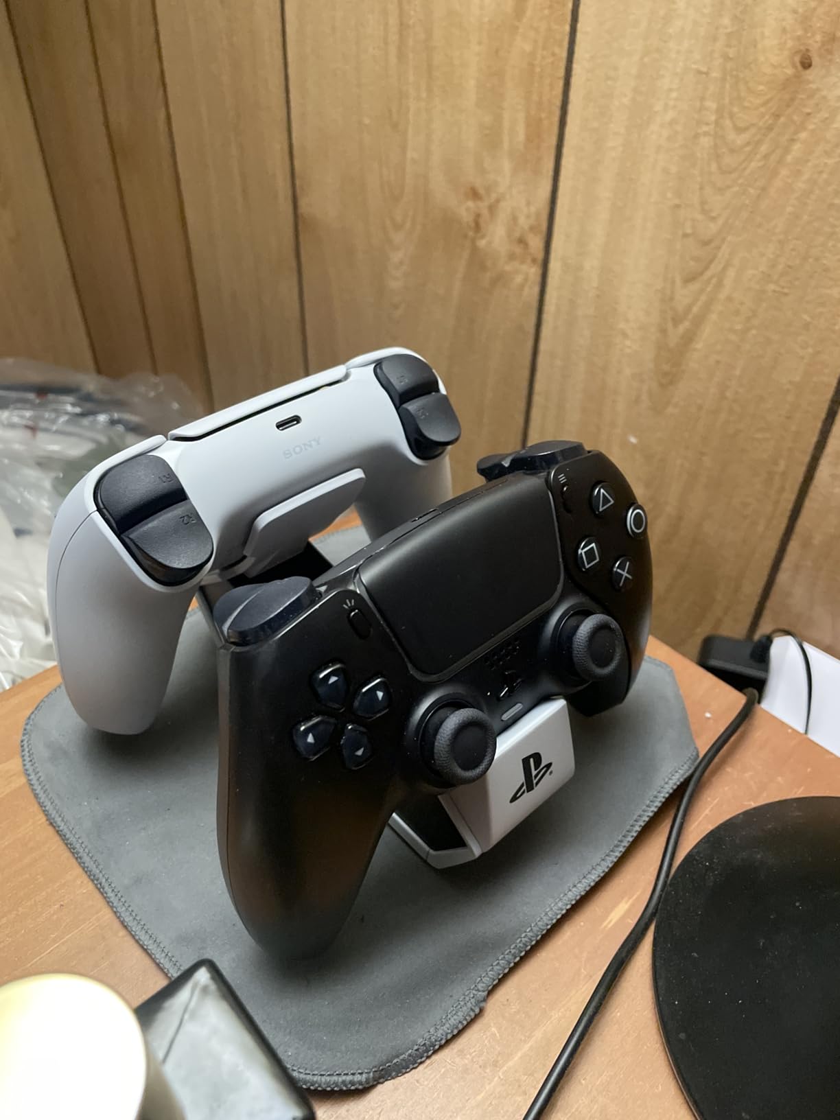 PlayStation DualSense® Wireless Controller - Midnight Black customer photo 1