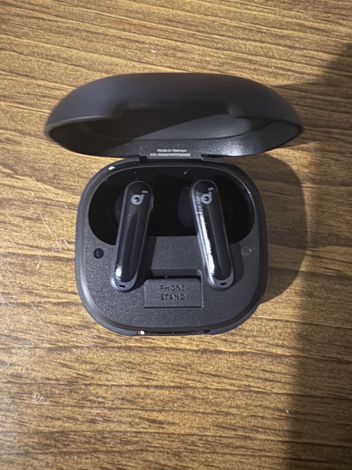 Soundcore P40i by Anker, Noise Cancelling Wireless Earbuds, Adaptive Noise Cancelling to Environments, Heavy Bass, 60H Playtime, 2-in-1 Case and Phone Stand, IPX5, Wireless Charging, Bluetooth 5.3 customer photo 2