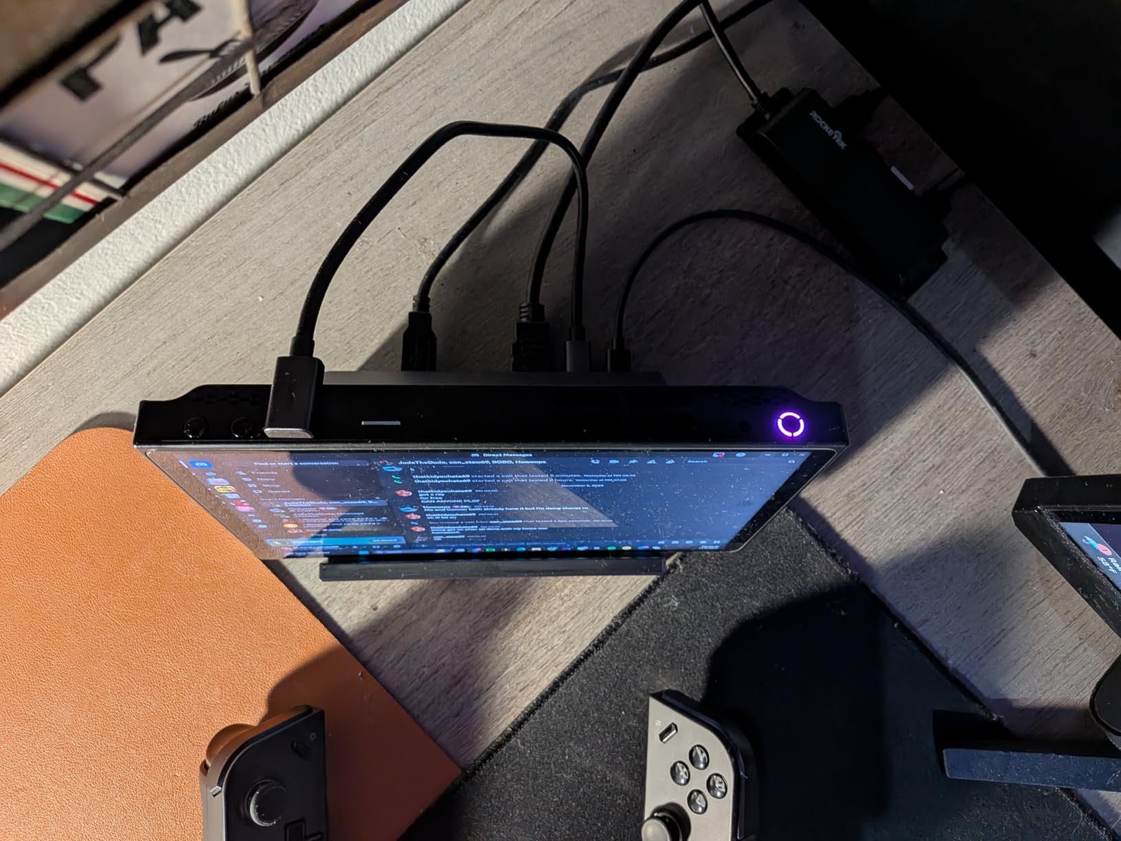 UGREEN Steam Deck Dock 9-in-1 USB C Docking Station Foldable Stand, 4K@60Hz HDMI, Gigabit Ethernet, PD 100W, 10Gbps USB A&C 3.2, TF/SD for Steam Deck, Rog Ally, ROG Xbox Ally, Legion Go customer photo 2