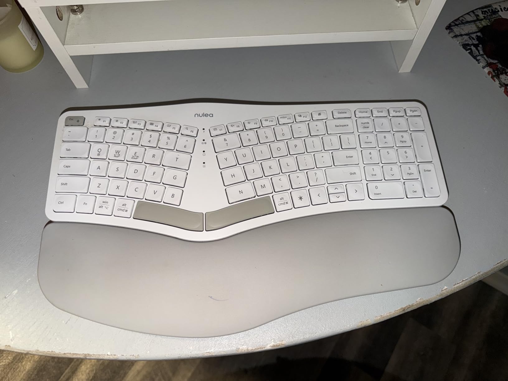 Nulea RT05 Wireless Ergonomic Keyboard, Split Keyboard with Wrist Rest, USB-C Charging, 7-Color Backlight, Natural Typing, Bluetooth and USB Connectivity, Compatible with Windows,Mac customer photo 2