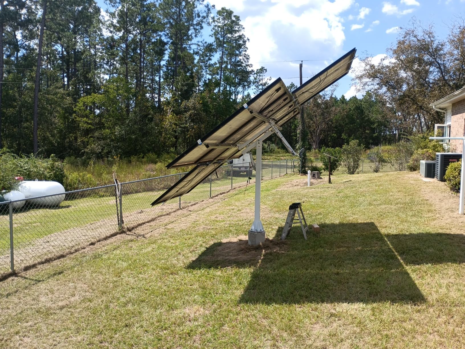 PROYAMA Electric Post Hole Digger, 1700W Corded Earth Auger with 4