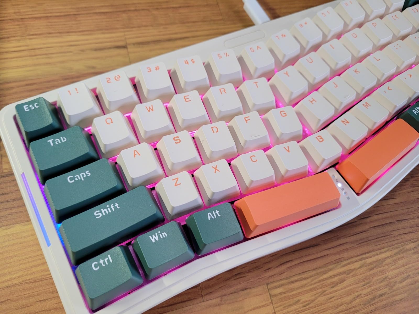 ATTACK SHARK AKS068 Wired Mechanical Gaming Keyboard 65% Alice Layout Hot-swapped Gasket Mount with RGB Backlit VIA Programmable Knob NKRO TKL AS Pre-lubed Clicky Blue Switch for Win/Mac(Green) customer photo 2