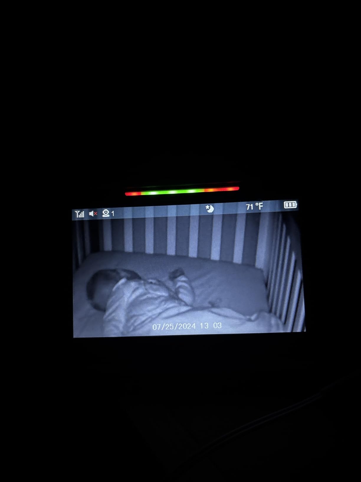 Baby Monitor with Camera and Audio, 4.3'' Video Baby Monitor with 1000ft Long Range and 30-Hour Battery, No WiFi, Night Vision, ECO Mode, 2-Way Talk customer photo 1