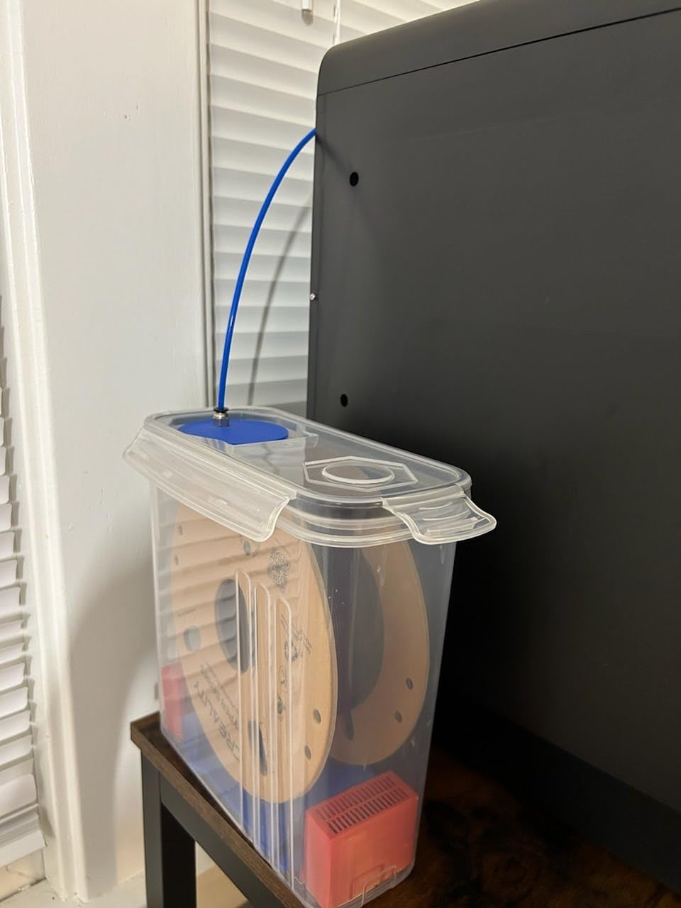 QIDI Q1 Pro 3D Printer, 600mm/s High-Speed Fully Auto Leveling 3D Printers with Camera, 60℃ Chamber Heat, 350°C Print Support Carbon Fiber Filament, Tangle Detection, Printing Size 9.65