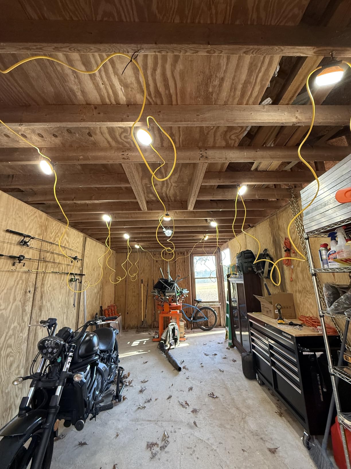 HYPERLITE Construction String Lights: 100FT 10 Bulbs String Work Lights with Climbing Hooks - IP65 Waterproof Linkable LED Construction String Lights for Job Site Attic Renovation Crawlspace Lighting customer photo 1