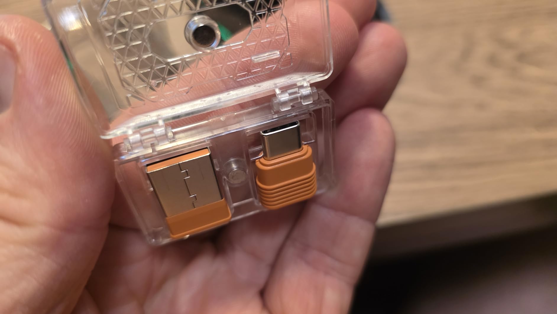 FMOUSE Creative Transparent Wireless Mouse, Dual Bluetooth & 2.4GHz for Multi Device, USB-C Receiver Ideal for MacBook/Laptops, Rechargeable, Silent, Portable, Cool LED, Ergonomic customer photo 2