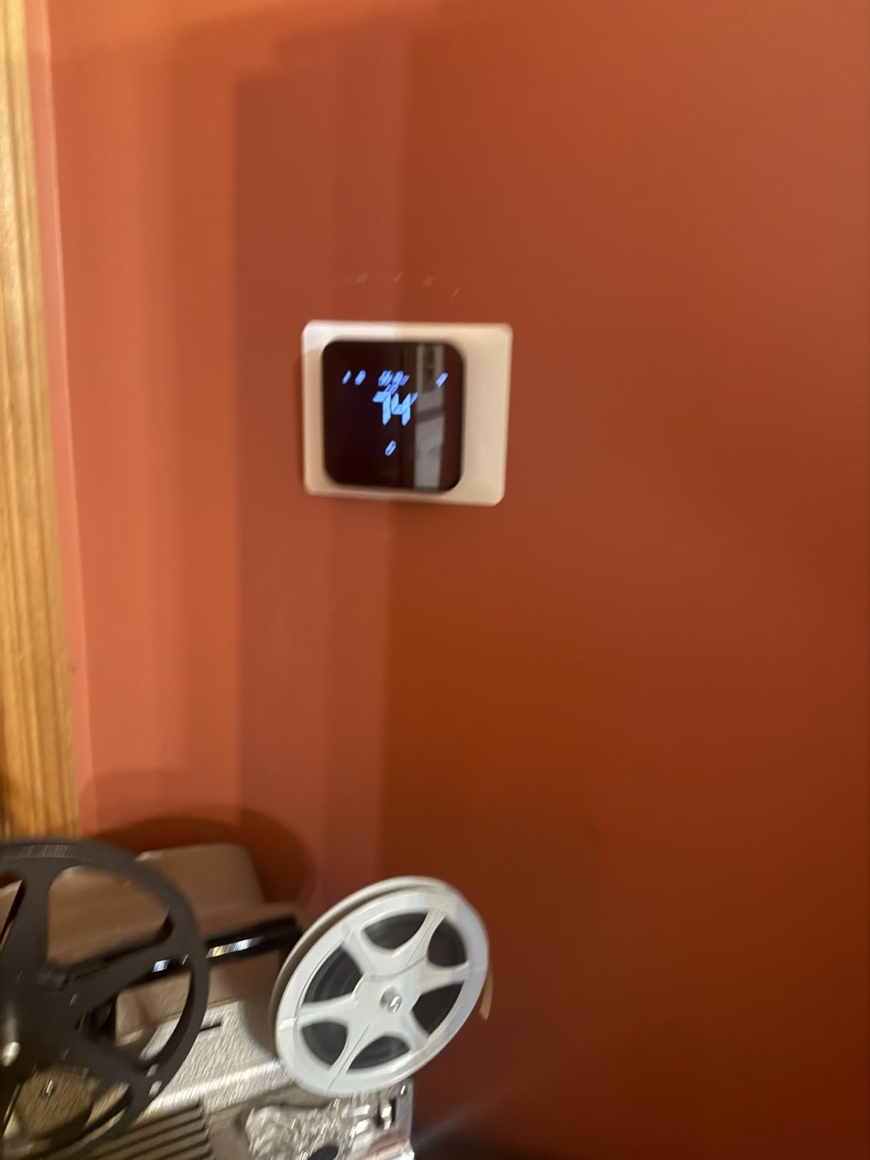 Cielo Smart Thermostat Eco (for Central HVAC) | Energy Star Certified | Supports Conventional Systems up to (2H/2C) & Heat Pumps (4H/2C) | Free C-Wire Adapter | NOT for Mini Split Systems | White customer photo 1