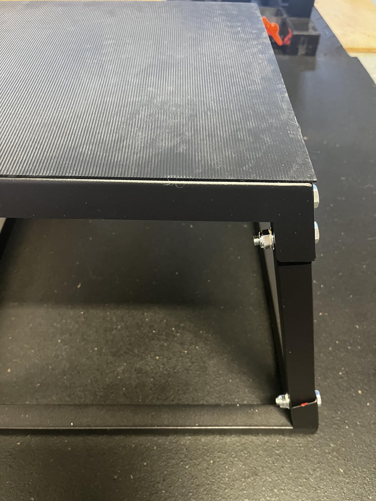 VEVOR Plyometric Jump Box, 18 Inch Plyo Box, Steel Plyometric Platform and Jumping Agility Box, Anti-Slip Fitness Exercise Step Up Box for Home Gym Training, Conditioning Strength Training customer photo 2