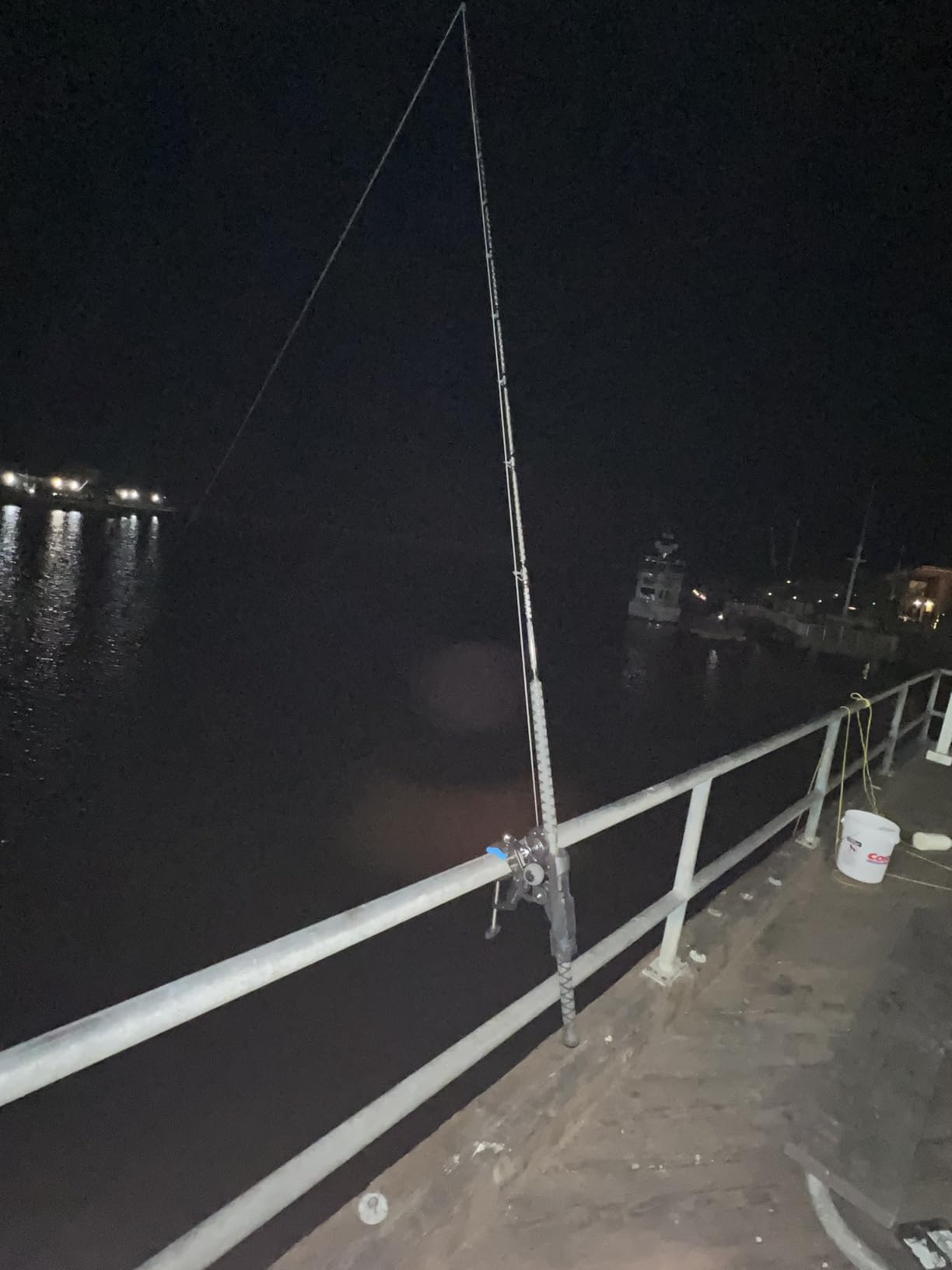 PLUSINNO 1/2/4 Pack Fishing Rod Holders for Boat, Fishing Rod Holder with Enlarge Clamp, Innovative Dual-V Shaped Design, Fit Round/Square Tube Boat Fishing customer photo 1