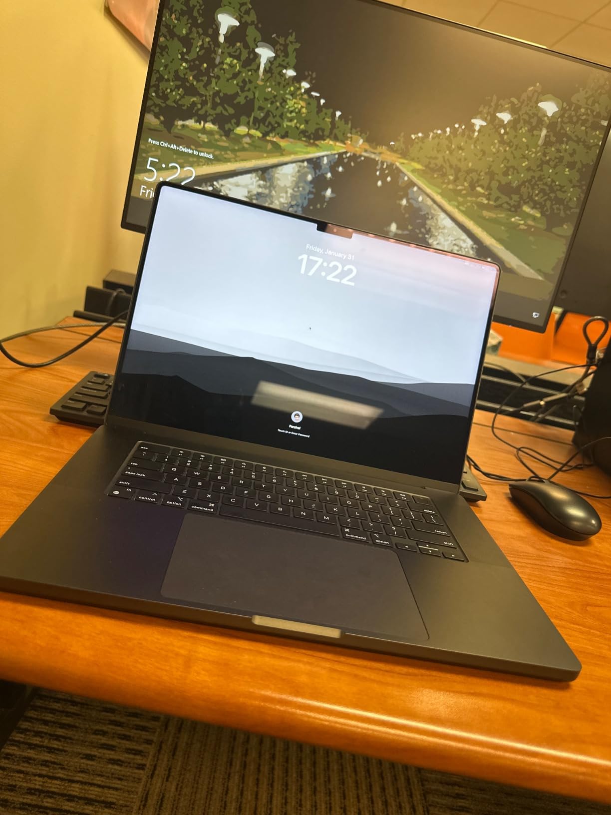 Apple 2023 MacBook Pro with Apple M3 Pro chip, 16-inch, 36GB RAM, 512GB SSD Storage, Space Black (Renewed) customer photo 2