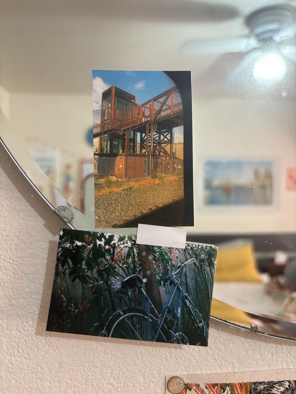 Polaroid Hi-Print - 2nd Generation Bluetooth Connected 2x3 Pocket Photo Dye-Sub Printer - White customer photo 2