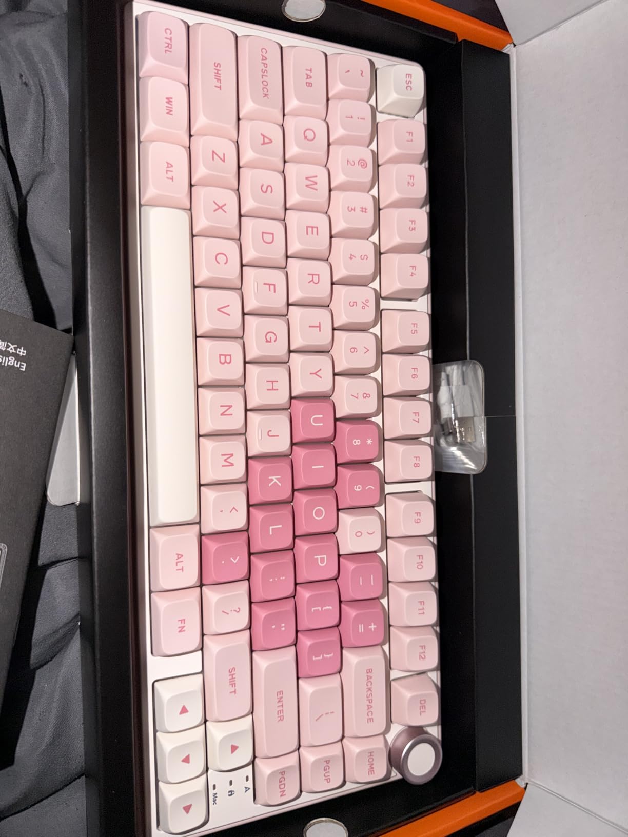 RK ROYAL KLUDGE R75 Wired Gaming Keyboard with Volume Knob, 75% Mechanical Gaming Keyboard Custom Gasket Mount with MDA Profile PBT Keycaps, QMK/VIA, Hot Swappable Silver Switch, Black customer photo 1