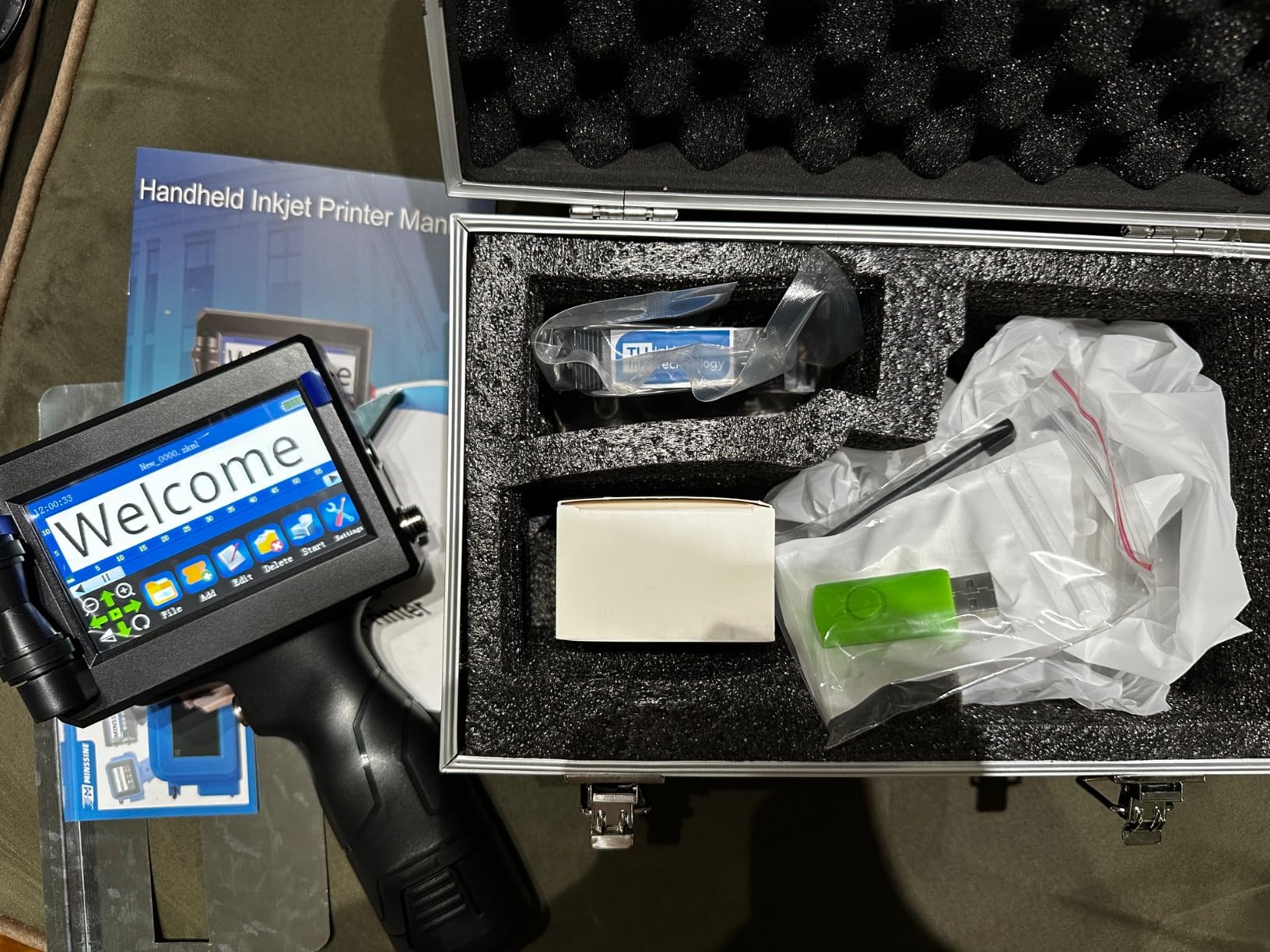 Handheld Inkjet Printer Gun MS-Z10 with 42ml Quick-Drying Ink Cartridge Portable Handheld Printer for Text/Barcode/Logo/QRCode/Counter/Batch Number/Date Coder (Printing Height: 0.08-0.5Inch) customer photo 1