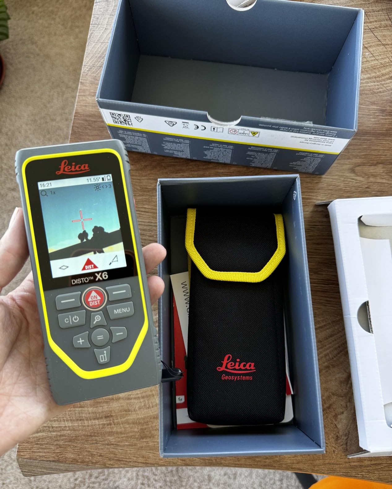 Leica Geosystems DISTO X6 New, 800ft Laser Distance Measure with Bluetooth, 4X Zoom Camera customer photo 1