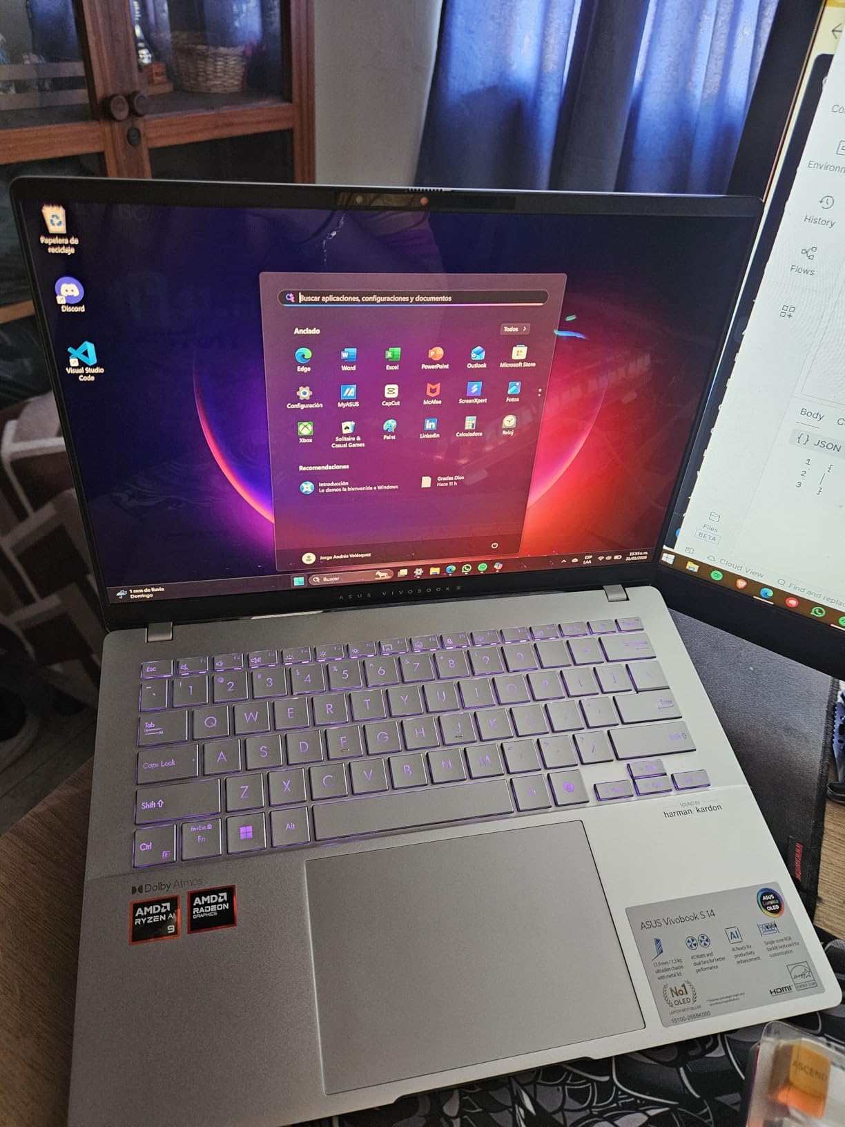 ASUS Vivobook S 14 OLED Slim Laptop, AMD Ryzen AI 9 365(10 Cores), 24GB, 1TB SSD, Customizable RGB Keyboard, Cool Silver, M5406WA-AH94 customer photo 1