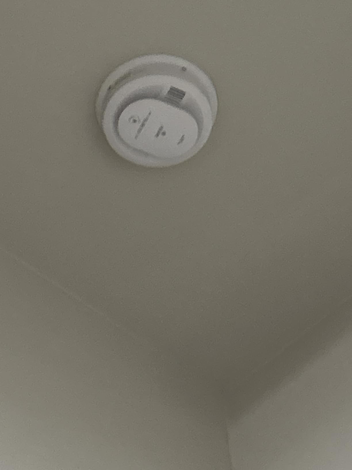 Kidde Smoke Detector, 10-Year Battery Powered, with LED Status Lights, 85 dB Alarm, 5-inches, 20SD10, 1 Pack customer photo 1