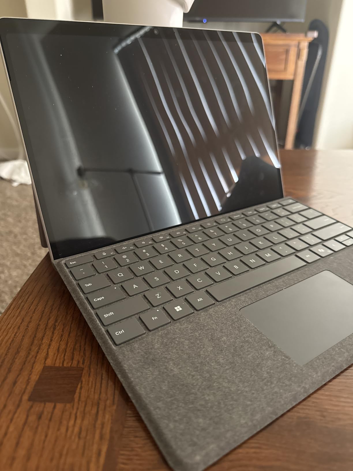 Surface Pro 2-in-1 Laptop/Tablet (2024), 13 inch OLED Touchscreen Display, 16GB RAM, 512GB Storage | Windows 11 Copilot+ PC, Snapdragon X Elite (12 Core), Sapphire customer photo 1