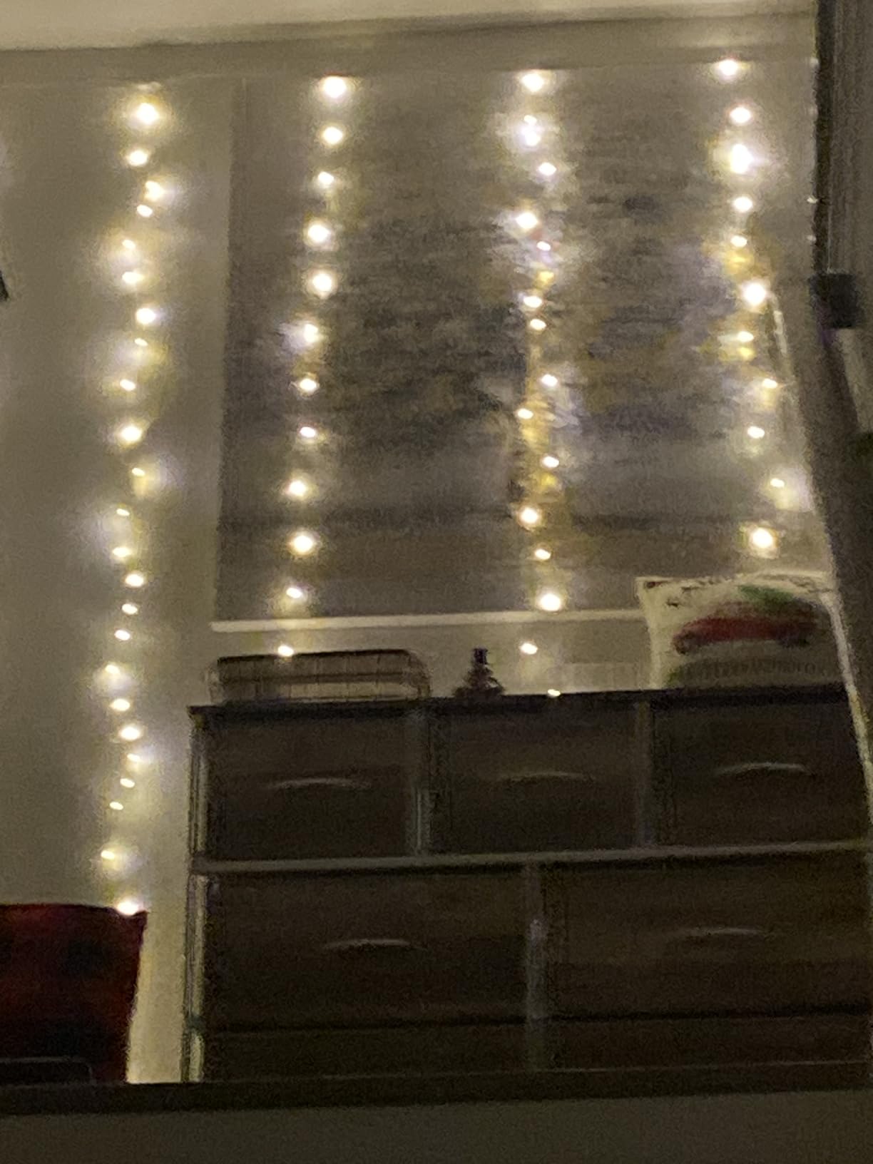 Minetom Curtain Lights, 300 LED Dimmable Fairy Lights Twinkle Lights with Remote and Timer, 8 Modes, USB Powered String Lights for Room Wall Party Xmas Indoor Decor, Warm White customer photo 1