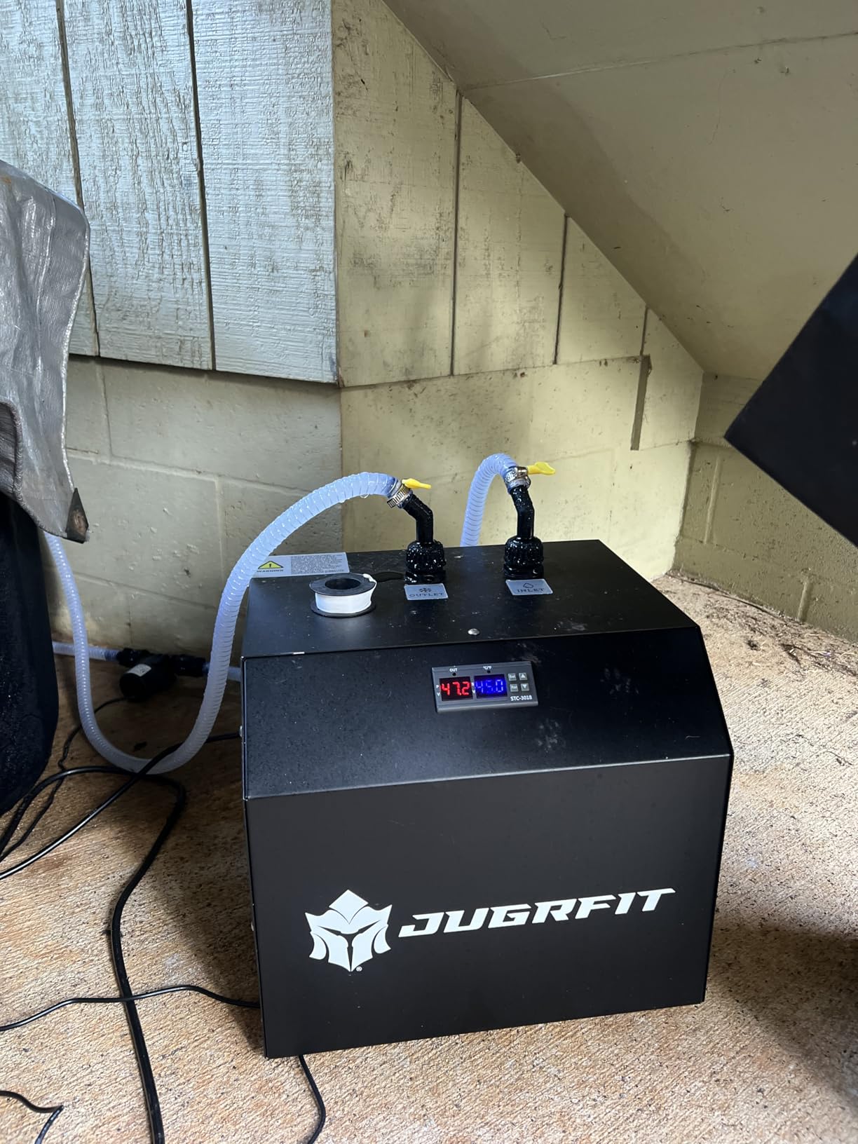 121-Gallon Luxury Pro-Grade Cold Plunge Tub with 1050W Water Chiller - Ice-Free At-Home Recovery, Built-In Filtration, Weatherproof & Durable customer photo 1