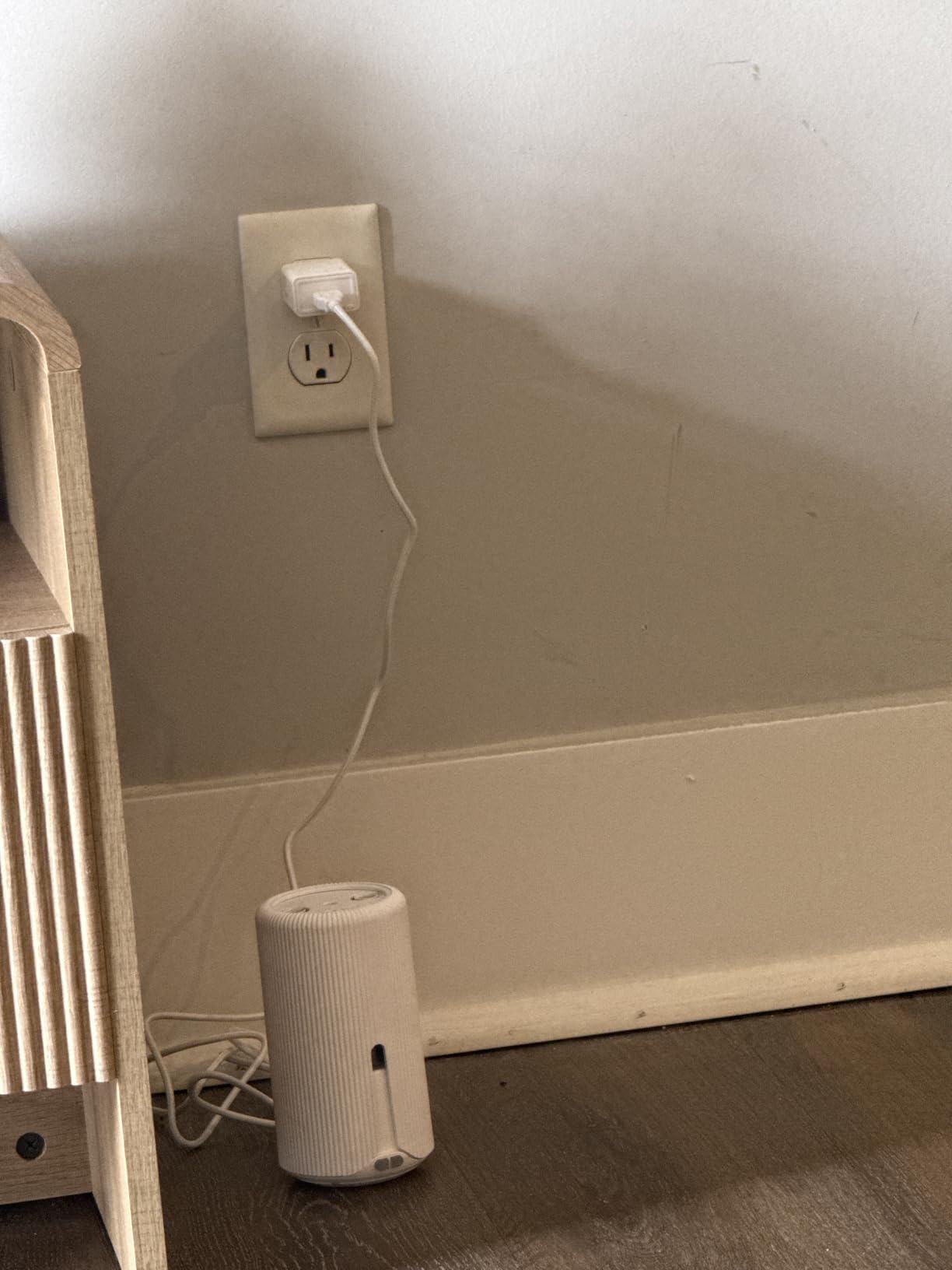Pura Plus Smart Home Fragrance Diffuser for Large Spaces - Adjust Scent Intensity, Set Schedules & Timers, and More in Pura App - Fragrances Sold Separately - White customer photo 1