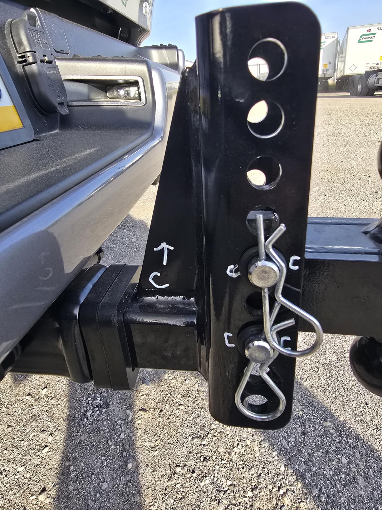 Adjustable Trailer Hitch - Drop Hitch with 2 inch Receiver - 6inch Drop/Rise, 2