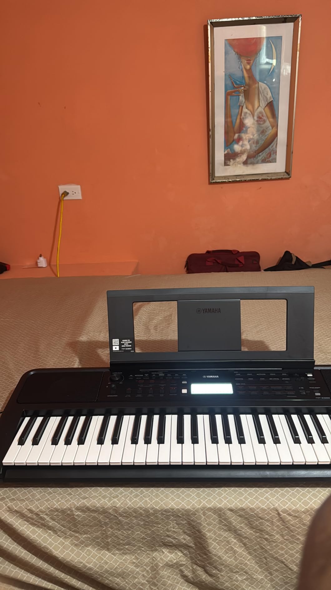Yamaha 61-Key Portable Keyboard for Beginners with Learning Tools, Music Rest and Power Adapter PSRE283 customer photo 1