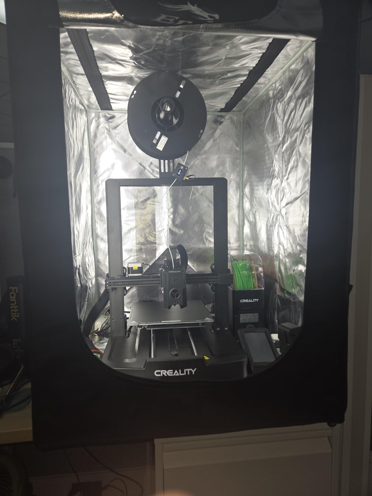 Creality Official 3D Printer Enclosure with Fan Interface, 550 * 650 * 750mm Fireproof Dustproof Constant Temperature Protective Cover for Creality Hi/Ender 3 V3/3 V3 SE/3 V3 KE/Ender 3 S1/3 S1 Pro customer photo 1