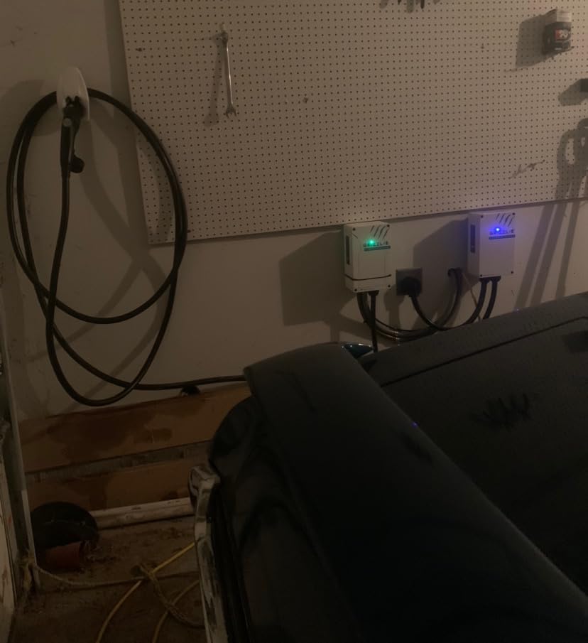 Grizzl-E Ultimate Level 2 Fastest 80A / 19.2 kW Electric Vehicle (EV) Charger, UL Tested and Certified, Metal Case, Indoor/Outdoor Electric Car Fast Charging Station, Hardwired, Cyber, NACS customer photo 1