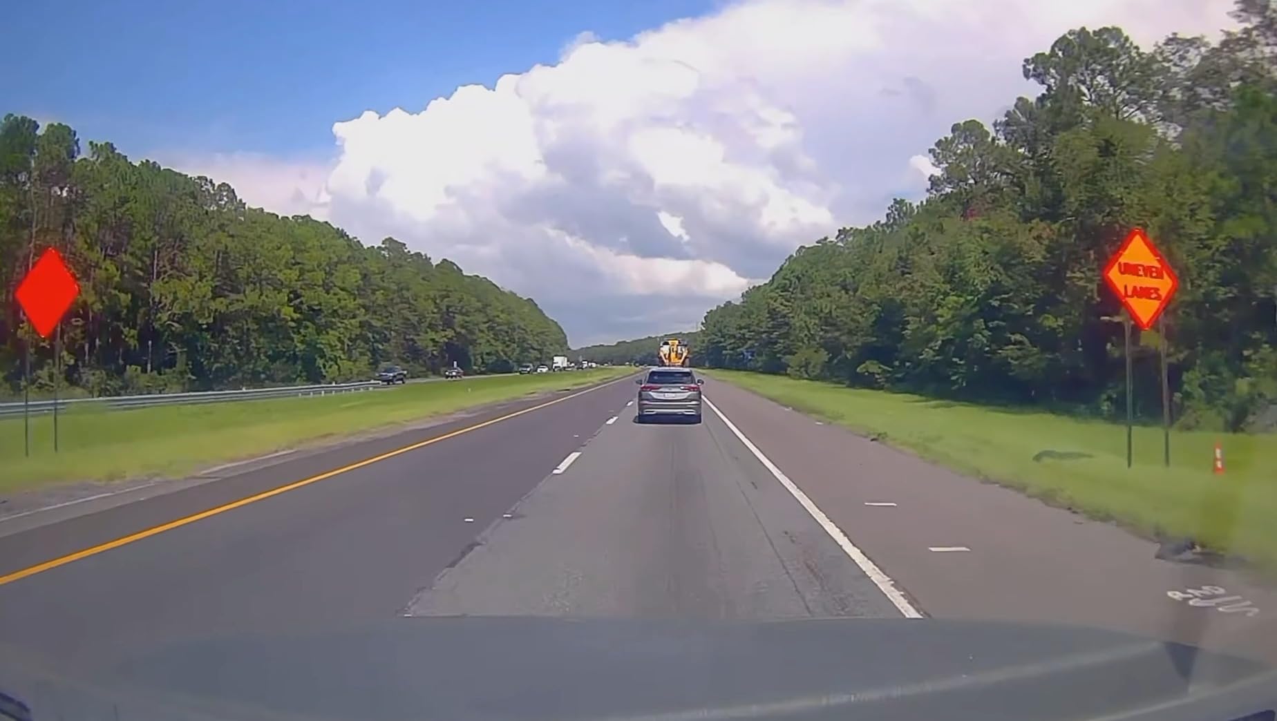 Dash Cam 1296P Front Dashcam, V300 WiFi Dash Camera for Cars with App, Night Vision, Mini Hidden Single Car Camera, Loop Recording, 24H Parking Mode, Support 256GB Max, Black customer photo 1