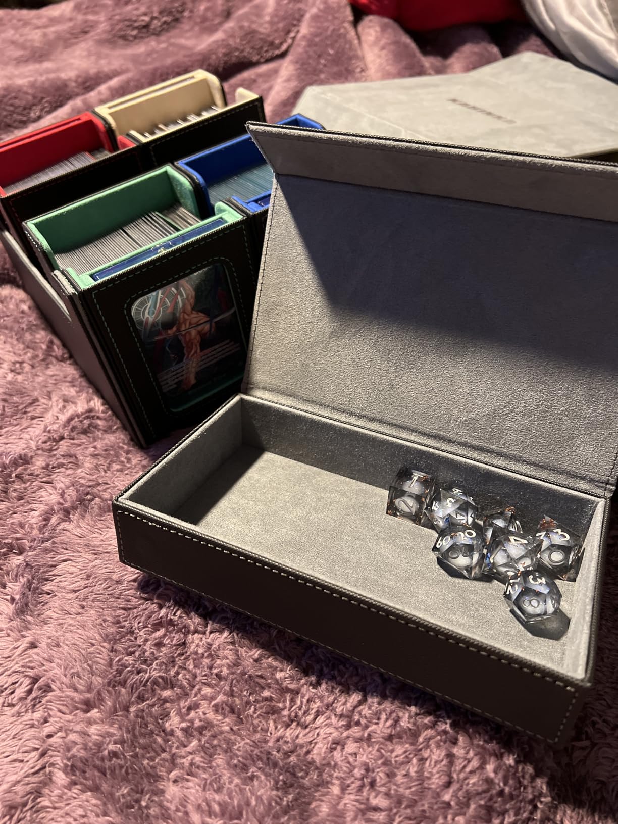 Kabinka Card Deck Box for MTG Commander, Holds 400+ Double-Sleeved Cards, 5 IN 1 Detachable Card Case with Dice Tray, Fits Magic/TCG Cards, 4 Magnetic Card Holders & Dividers (Black Purple) customer photo 2