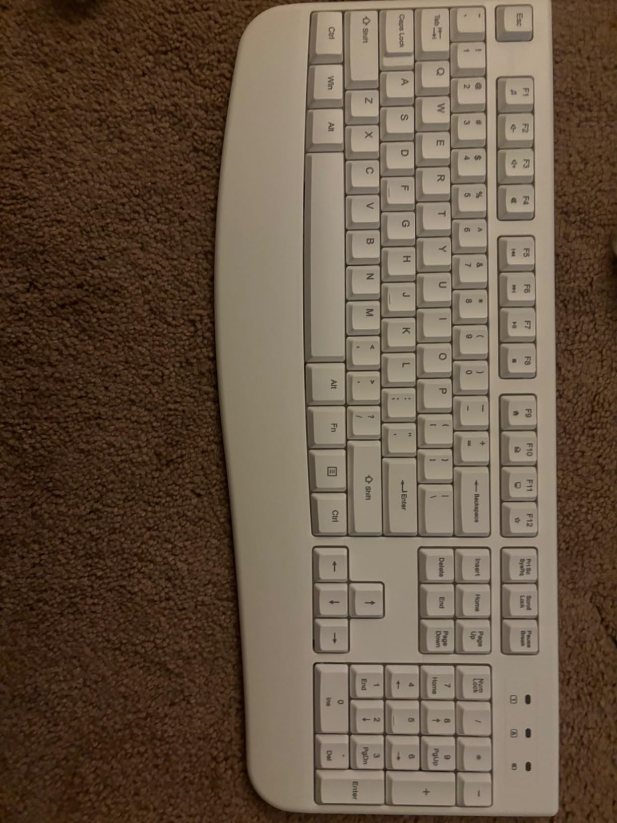 QUASIO Wireless Keyboard, 2.4G Full-Sized Ergonomic Wireless Computer Keyboard with Wrist Rest for Windows, Mac OS Laptop/PC/Desktop/Notebook(Black) customer photo 1