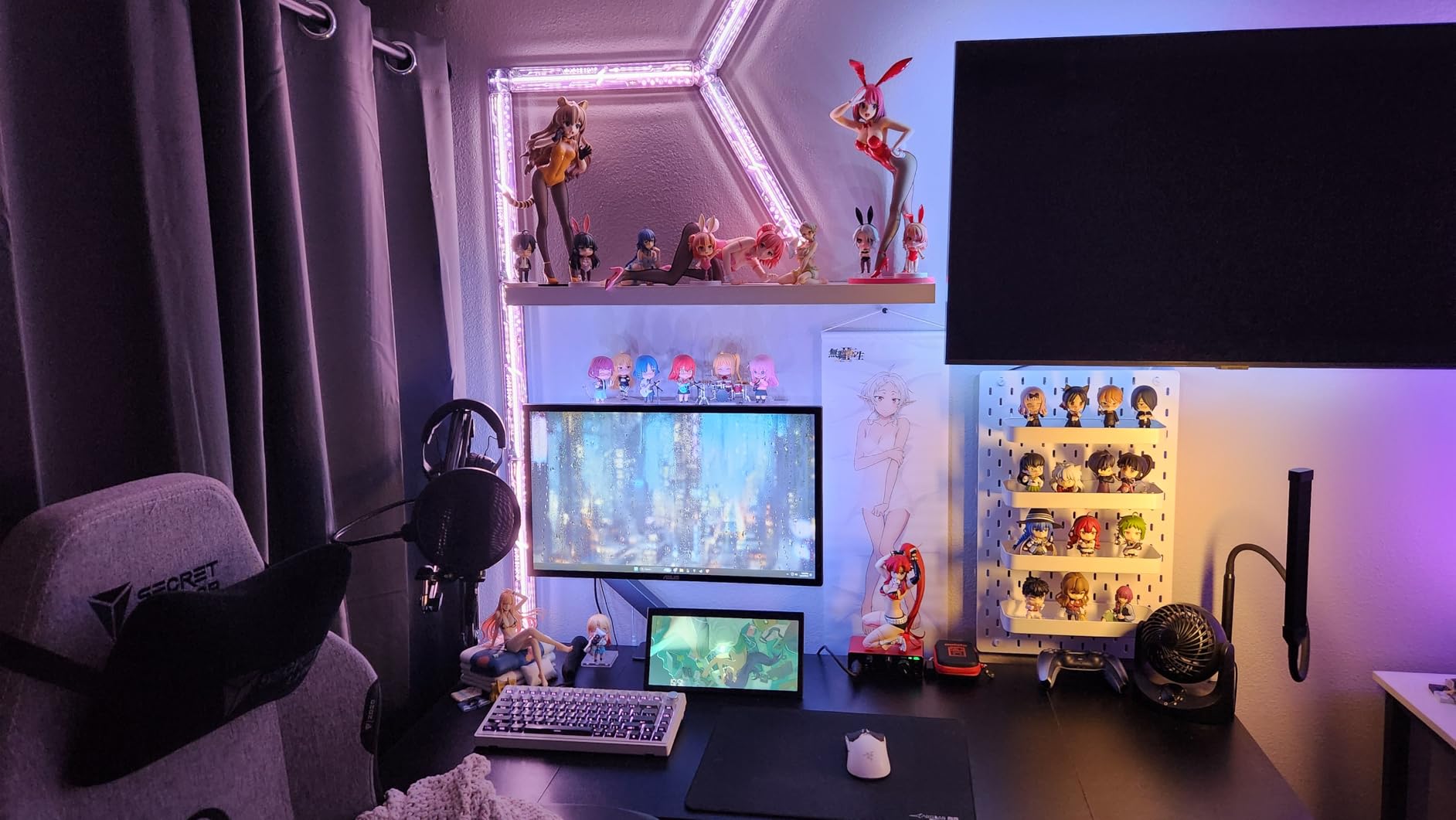 Govee Gaming Wall Light, RGBIC Glide Wall Light, Work with Matter, Alexa and Google Assistant, DIY Customized LED Wall Lighting Effects and Shapes, Gaming Lights for Gaming Room customer photo 2