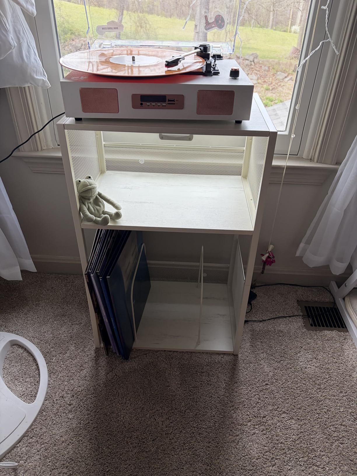 VASAGLE Record Player Stand, 3-Tier Side Table, Vinyl Record Storage up to 100 Albums, End Table for Living Room, Bedroom, Ebony Black ULET275B01 customer photo 1