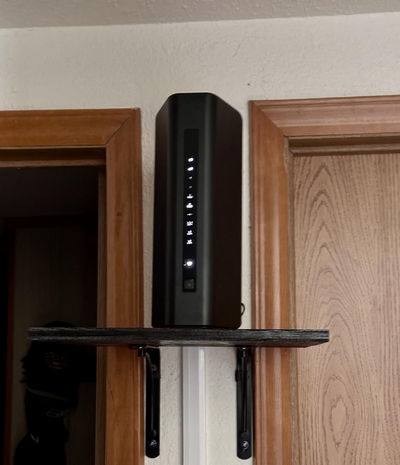 NETGEAR Nighthawk Tri-Band WiFi 7 Router (RS300) - Router Only, BE9300 Wireless Speed (up to 9.3 Gbps) - Covers up to 2,500 sq. ft., 100 Devices - Universally Compatible with ISPs customer photo 2