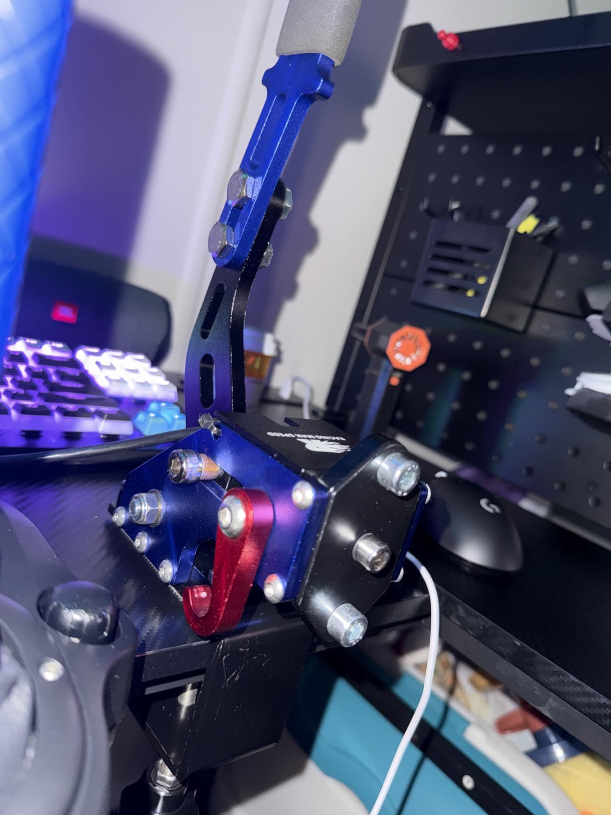 ZHSYMX USB Handbrake for 16Bit SIM PC Racing Games, Compatible with G27 G29 G920 G923 T500 T300 Simulate Linear Handbrake (Only PC System) Black customer photo 1