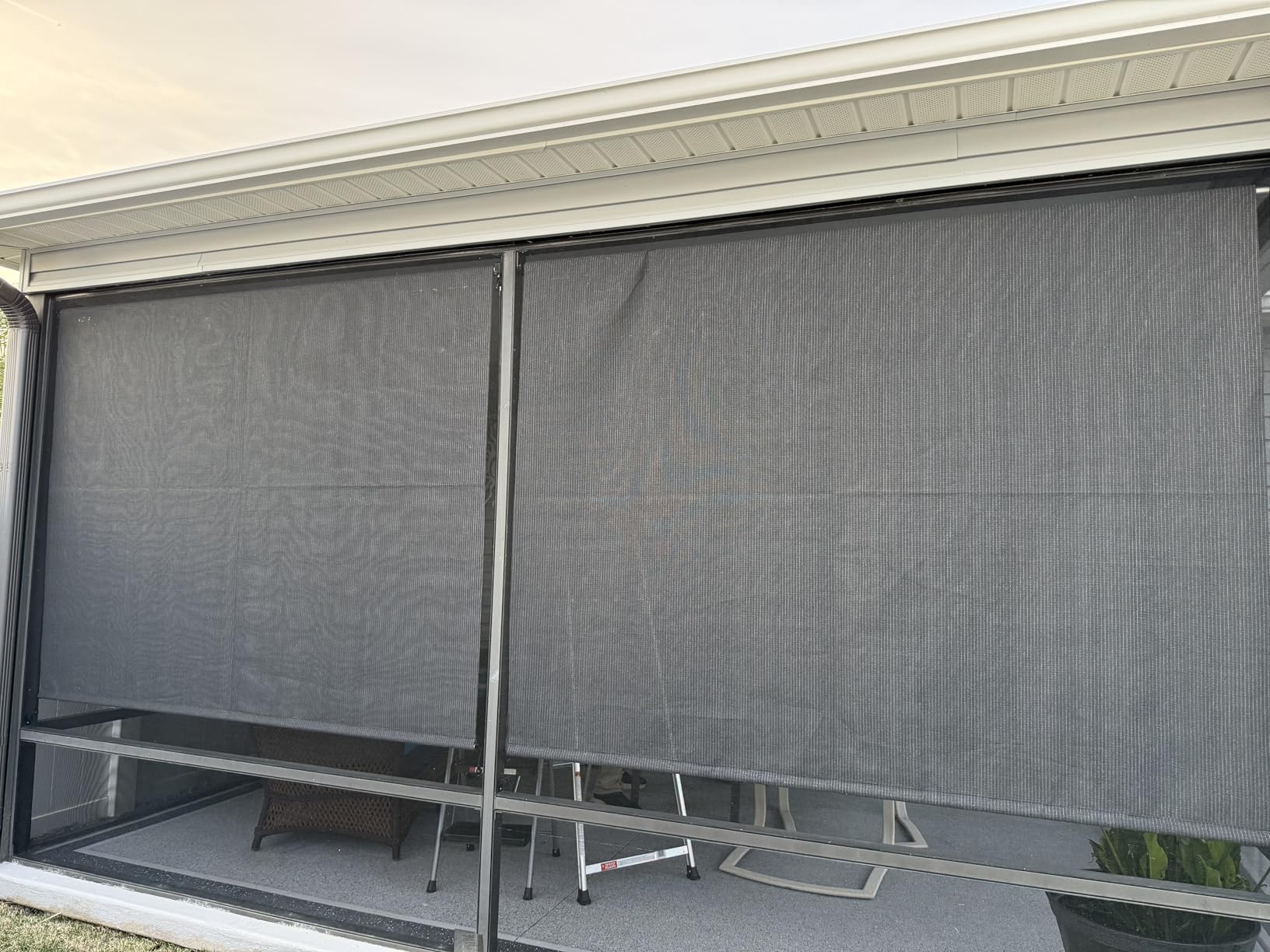 Amagenix Outdoor Roller Shades 8'(W) X 8'(H), Exterior Cordless Patio Shades Roll Up Outdoor Blinds with 90% UV Protection, Two-Section Poles with One-Piece Fabric, Mocha customer photo 2