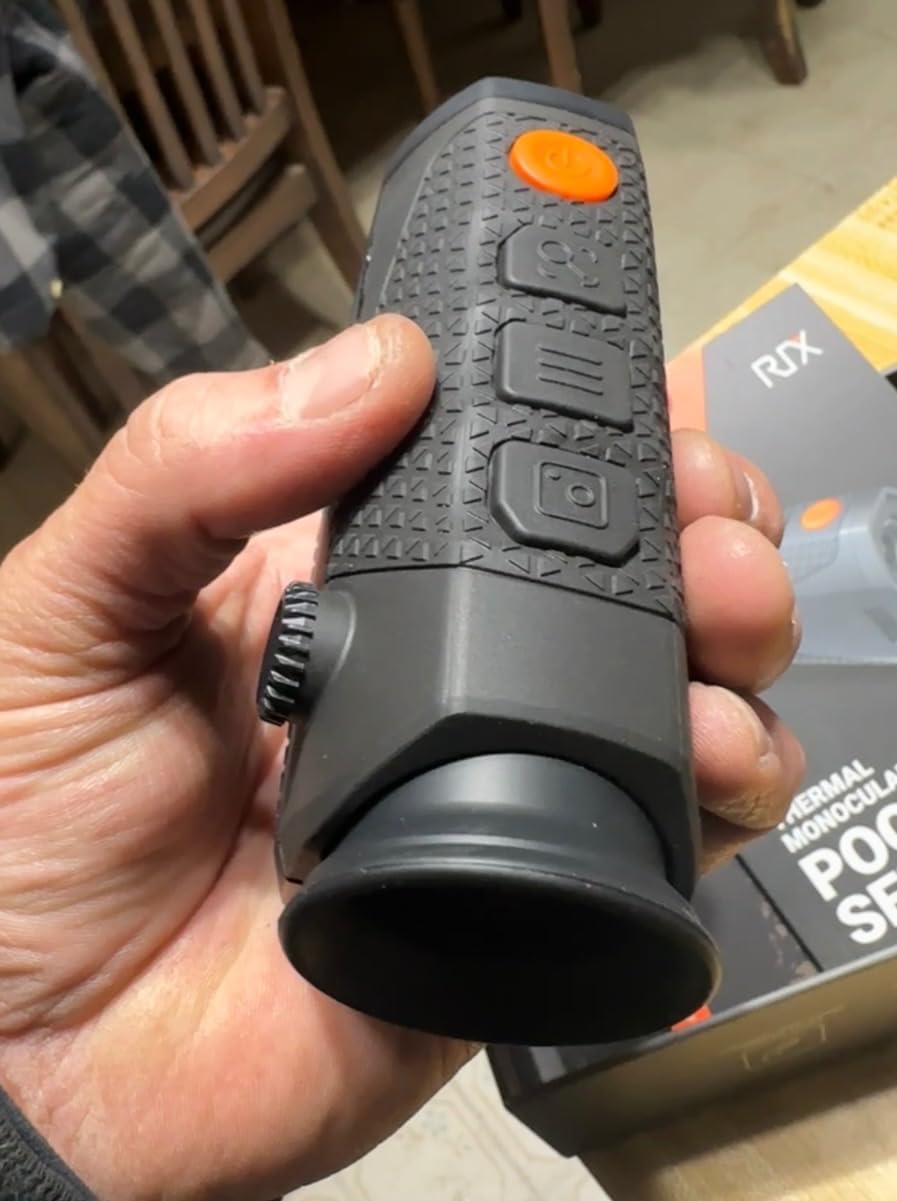 RIX Pocket K3 Portable Thermal Monocular for Hunting, 384x288 (50Hz), Wi-Fi, Handheld Night Vision Monocular customer photo 2