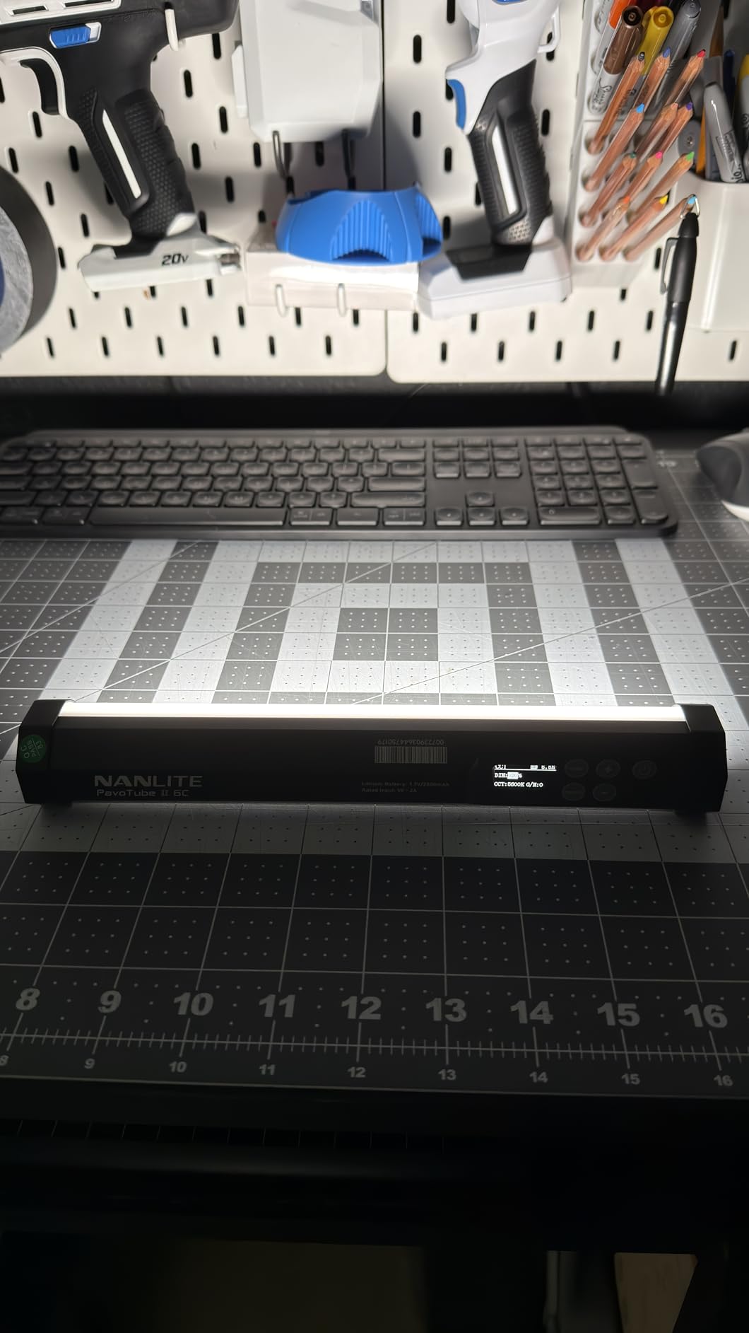 NANLITE PavoTube II 6C LED RGB Tube, 2700K-7500K Ultra-Wide Color Temperature, 2.4GHz Wireless Control Portable Handheld Photography Lighting Stick customer photo 2