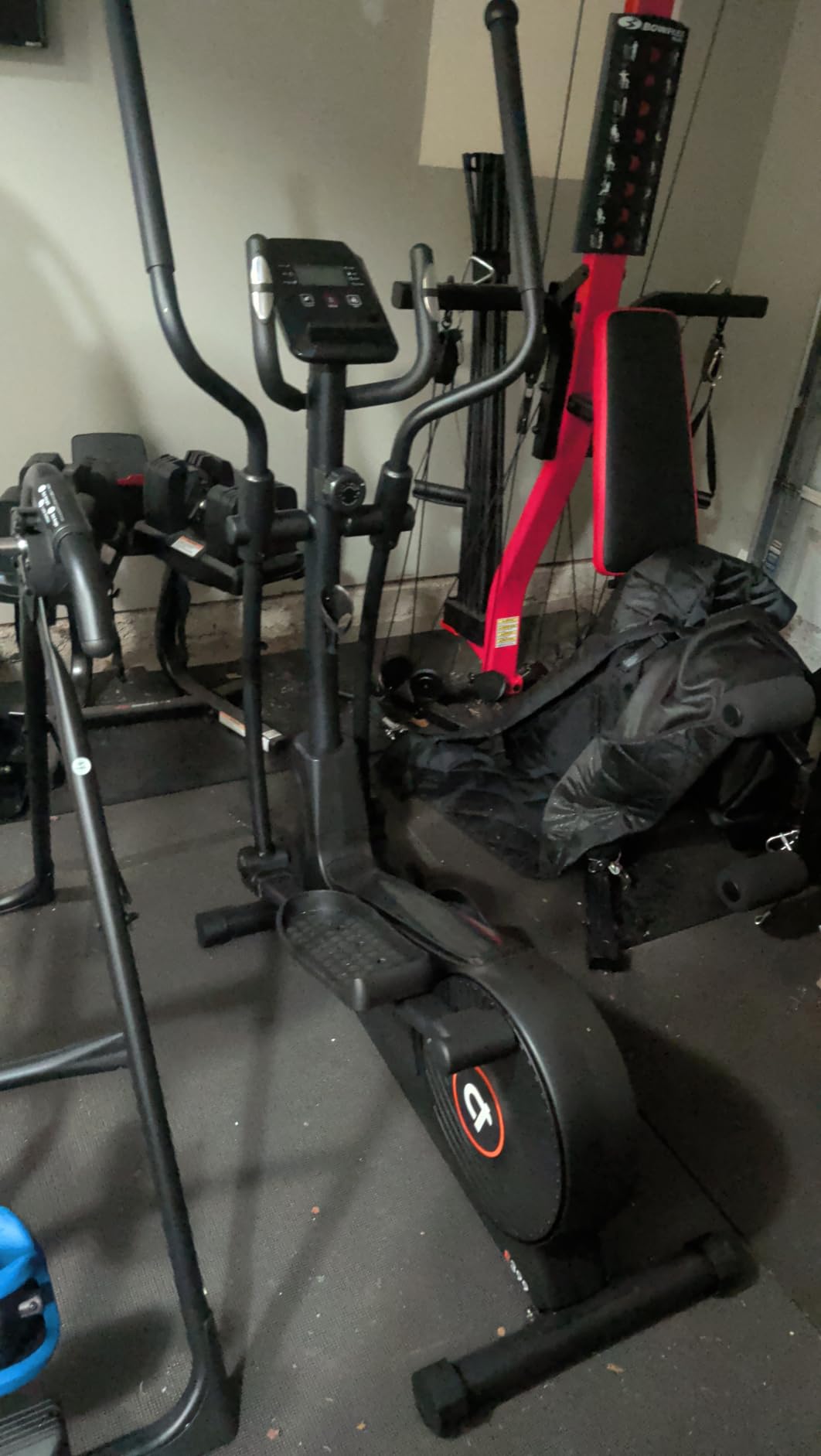 pooboo Elliptical Machine with 16-Level Resistance, 15.5-17IN Stride, 350LBS Weight Capacity customer photo 1