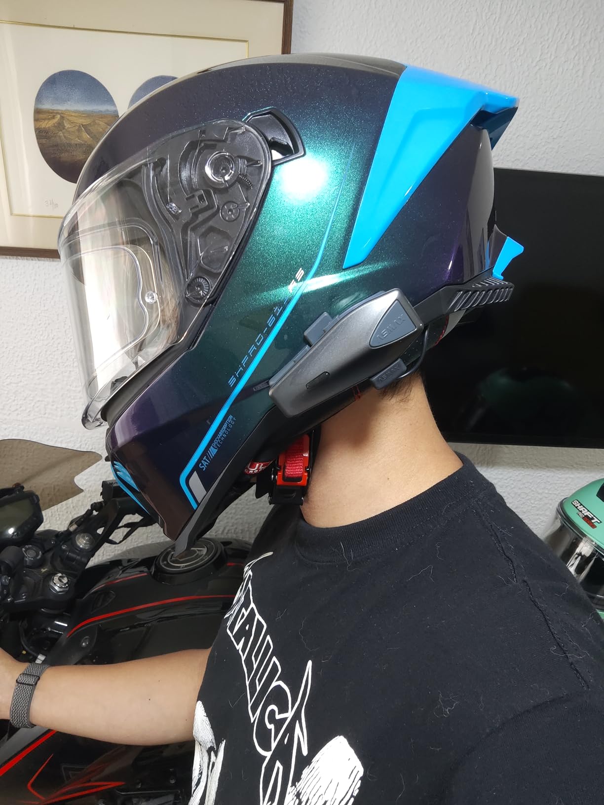 S1 Motorcycle Bluetooth Headset with Smart Voice Control, Mesh Helmet Communication Systems, Noise Cancellation/Waterproof/FM Radio/FOTA Update, 8 Riders Intercom Fit for Snowmobile/Ski, 1 Pack customer photo 2